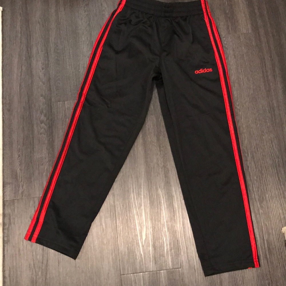 Boys (8) black adidas athletic pants